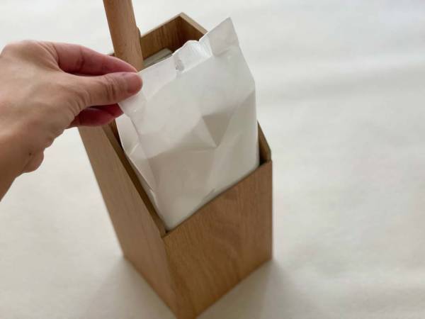 お気に入りのフローリングワイパースタンドを迎えて、お掃除の時間をやりくり上手に。[PR]