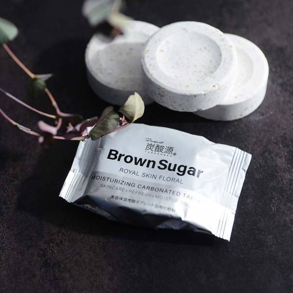 ラグジュアリーなバスタイムが疲れた心と身体に効く！炭酸源 BROWN SUGAR[PR]