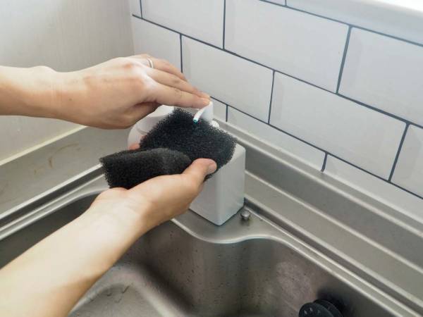 揃えて並べれば統一感アップ！bon momentの「詰め替えボトル」なら、生活感をなくして置ける[PR]