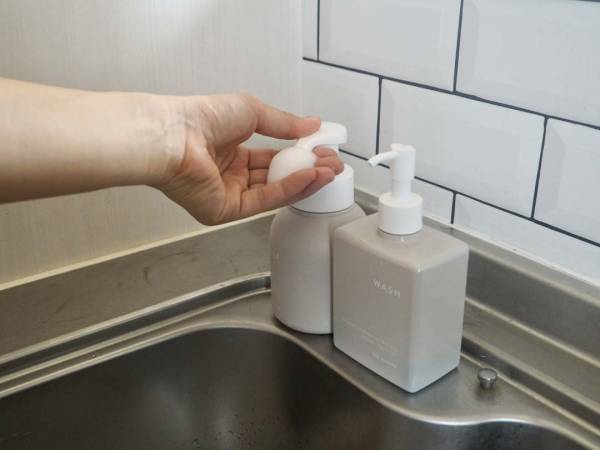 揃えて並べれば統一感アップ！bon momentの「詰め替えボトル」なら、生活感をなくして置ける[PR]