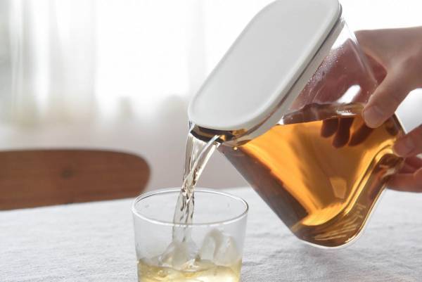 子どもでも使いやすい！「マーナ（MARNA）ウォーターピッチャー1.0L」がインスタグラマーさんに選ばれる理由[PR]