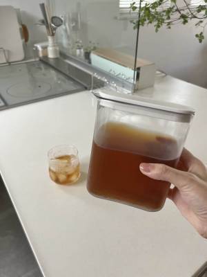 子どもでも使いやすい！「マーナ（MARNA）ウォーターピッチャー1.0L」がインスタグラマーさんに選ばれる理由[PR]