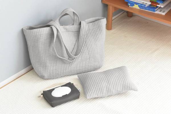 マザーバッグは使い勝手とデザインで選びたい。軽くて大容量の「ヌビバッグ」インスタグラマーさんのご愛用レポ[PR]