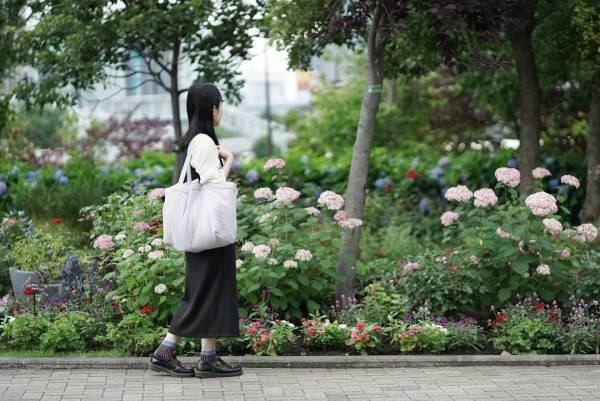 マザーバッグは使い勝手とデザインで選びたい。軽くて大容量の「ヌビバッグ」インスタグラマーさんのご愛用レポ[PR]