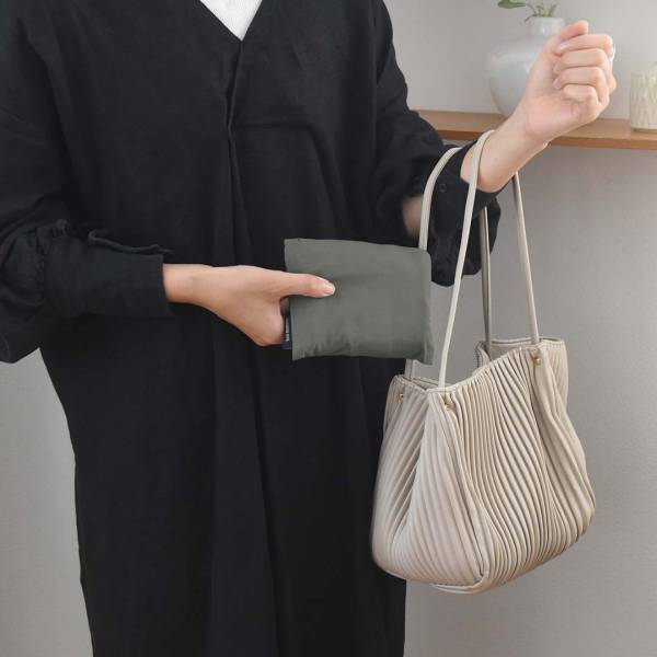 全お泊りに使える！大人のラフな旅先スタイルに似合う新作サブバッグ登場[PR]