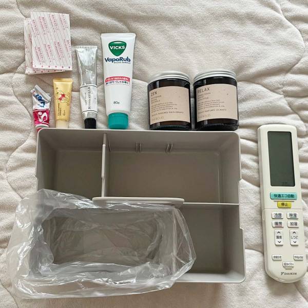 見た目と使いやすさ、どちらも叶う！複数使いでスッキリ片付く「仕切り収納ボックス」スタッフの使い方[PR]