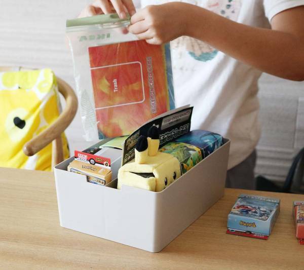 見た目と使いやすさ、どちらも叶う！複数使いでスッキリ片付く「仕切り収納ボックス」スタッフの使い方[PR]