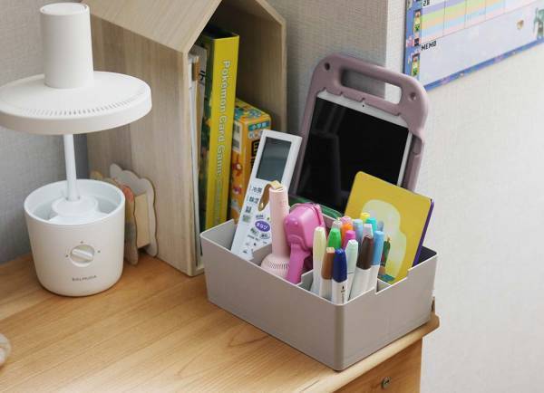 見た目と使いやすさ、どちらも叶う！複数使いでスッキリ片付く「仕切り収納ボックス」スタッフの使い方[PR]