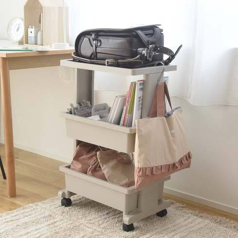 見た目と使いやすさ、どちらも叶う！複数使いでスッキリ片付く「仕切り収納ボックス」スタッフの使い方[PR]