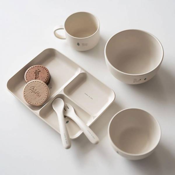 ギフトにするなら絶対これ！職人手仕事のぬくもり感じる、インスタグラマーさんもお気に入りの「ベビー食器6点セット」[PR]