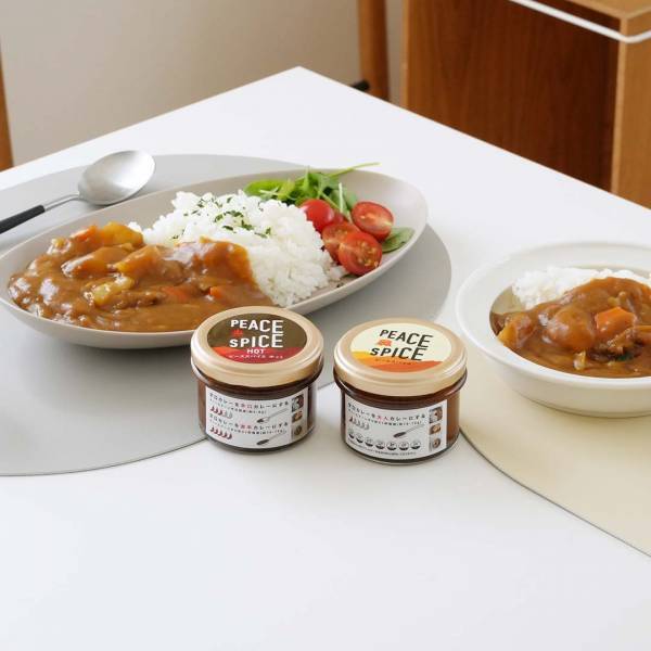 子ども用カレーと大人用カレーの作り分け問題「追いカレーペースト」でついに決着!?
