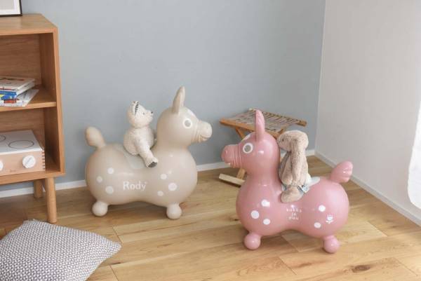 【2023年出産祝い】ご予算別おすすめセット5選　今っぽくて喜ばれるアイテムは？