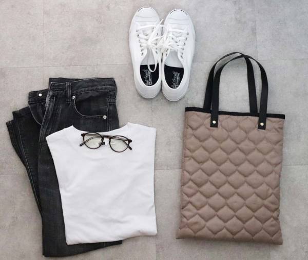 まさに理想のサイズ感！ノートPCをスマートに持ち歩き。通勤コーデを格上げする「魅せサブバッグ」[PR]