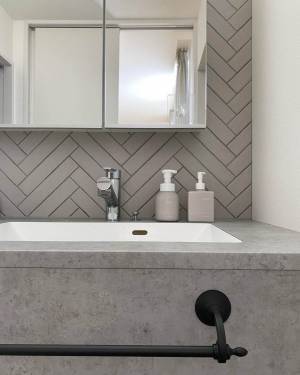 詰め替えボトルで景観を美しく。「詰め替えソープディスペンサー」インスタグラマーさんの使い方[PR]