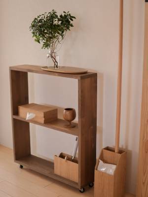 秋冬のプチ模様替えにも◎「やさしい木目調シリーズ」で、お部屋の日用品もぬくもりカラーに切り替えよう【インスタグラマーさんのもの選び】[PR]