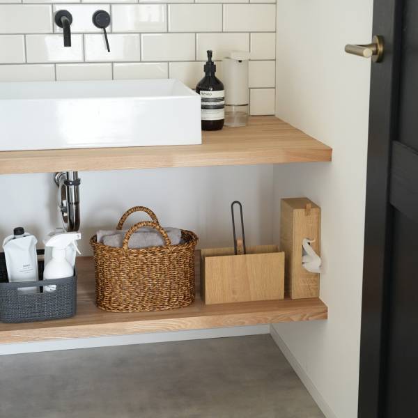 秋冬のプチ模様替えにも◎「やさしい木目調シリーズ」で、お部屋の日用品もぬくもりカラーに切り替えよう【インスタグラマーさんのもの選び】[PR]