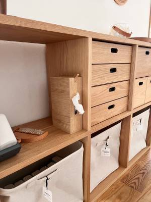 秋冬のプチ模様替えにも◎「やさしい木目調シリーズ」で、お部屋の日用品もぬくもりカラーに切り替えよう【インスタグラマーさんのもの選び】[PR]