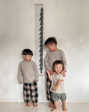 大きくなったね♪成長の記録を家族で楽しむ「身長計タペストリー」インスタグラマーさんのご愛用レポ[PR]