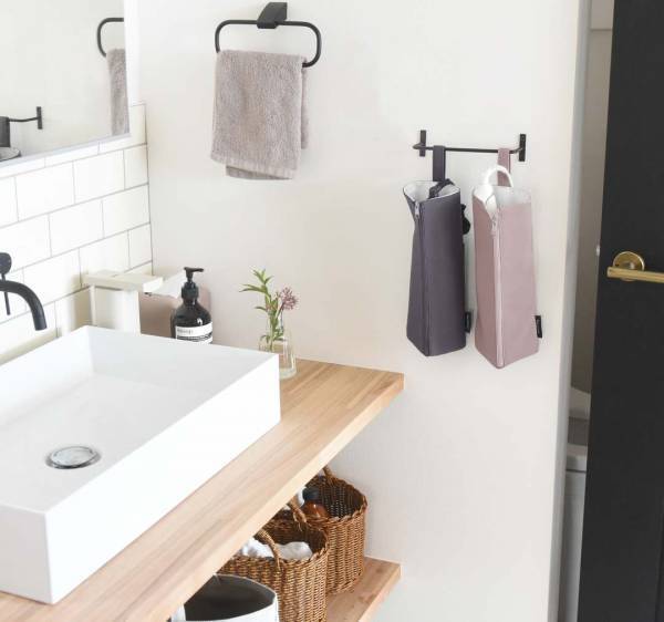 【待望の限定カラー】熱々のまま収納できる「耐熱ヘアアイロンポーチ」スタッフ使用レポ[PR]