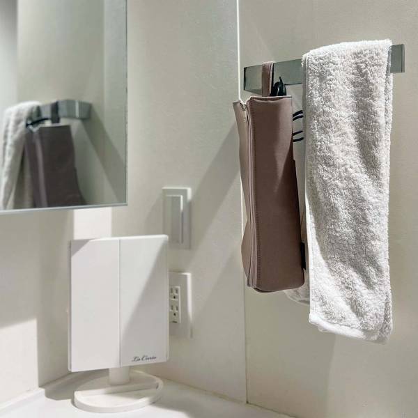 【待望の限定カラー】熱々のまま収納できる「耐熱ヘアアイロンポーチ」スタッフ使用レポ[PR]