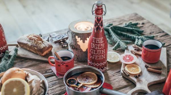 今年のテーマは「ヨーロッパの伝統的なクリスマスマーケット」雑貨屋さんのクリスマス特集はじまりました。[PR]