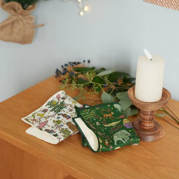 今年のテーマは「ヨーロッパの伝統的なクリスマスマーケット」雑貨屋さんのクリスマス特集はじまりました。[PR]