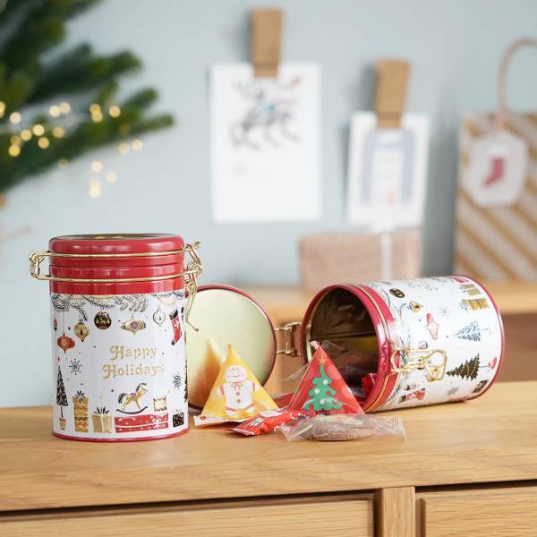 今年のテーマは「ヨーロッパの伝統的なクリスマスマーケット」雑貨屋さんのクリスマス特集はじまりました。[PR]