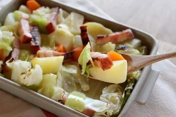 オーブンがなくても「グリラー」があれば!魚焼きグリルでダッチオーブン風メニューに挑戦