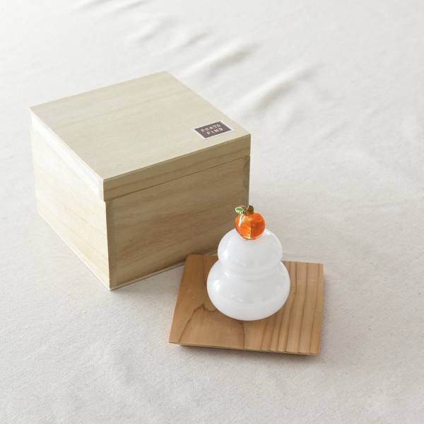 伝統とモダンどっちもいいなと思えるお正月飾り。水引しめ縄、ミニ門松、木の鏡餅・・・お正月インテリア雑貨６選[PR]