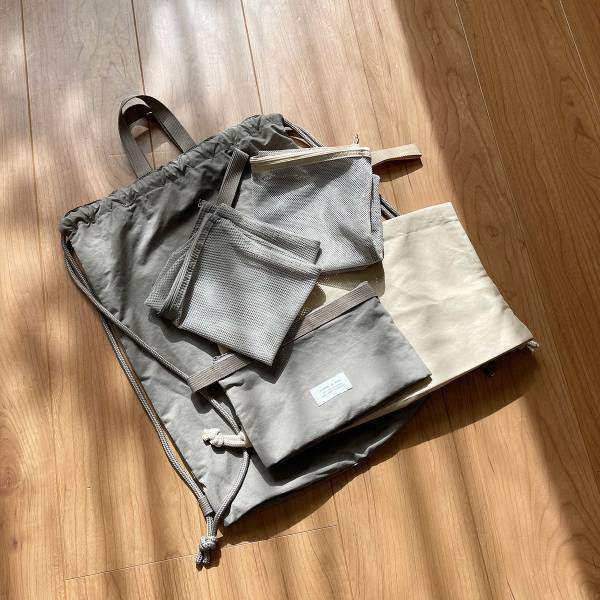 子どもの修学旅行や合宿に、「自分で身支度」を叶えるキッズトラベルポーチ、スタッフの使用レポ[PR]