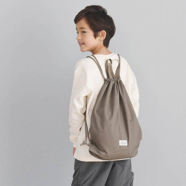 子どもの修学旅行や合宿に、「自分で身支度」を叶えるキッズトラベルポーチ、スタッフの使用レポ[PR]