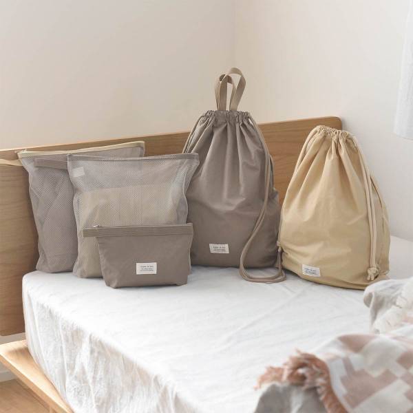 子どもの修学旅行や合宿に、「自分で身支度」を叶えるキッズトラベルポーチ、スタッフの使用レポ[PR]