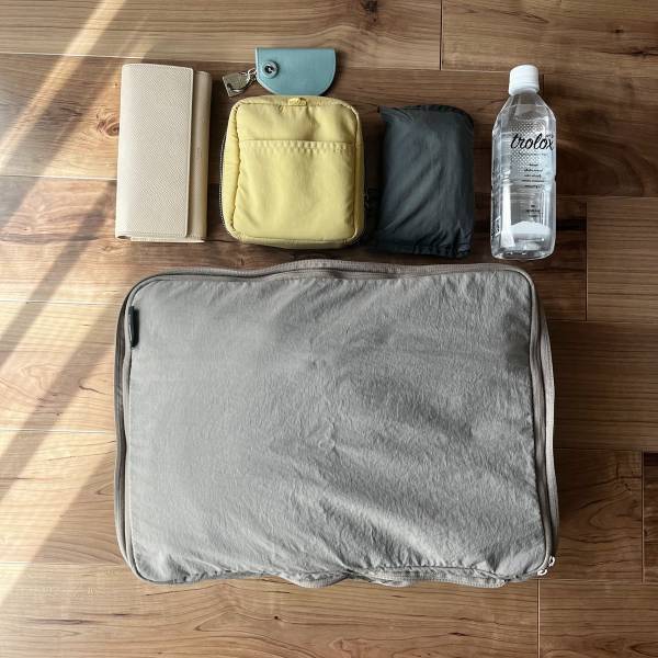 年末年始のお出かけスタイルを見直すなら今！ 充実の機能で驚くほど軽い「撥水リュック」[PR]