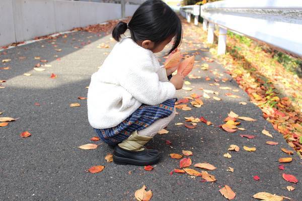 スノーブーツでさりげなく　冬の親子リンクコーデ