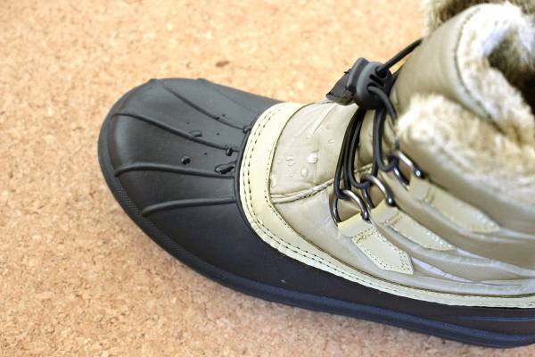 スノーブーツでさりげなく　冬の親子リンクコーデ