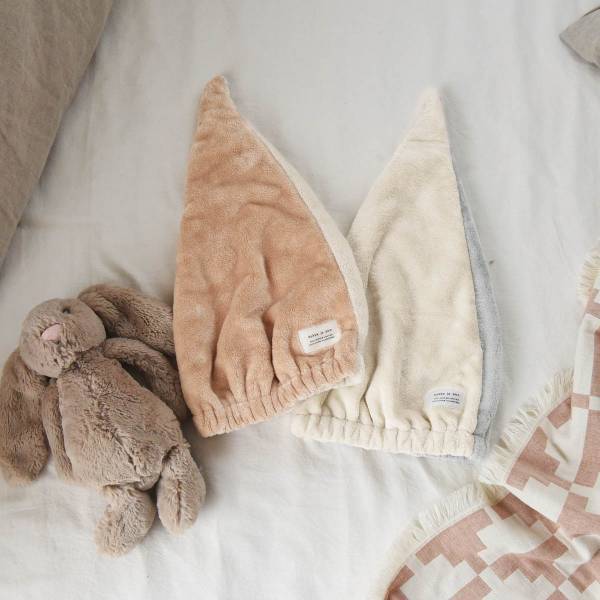 冬のお風呂上がりの救世主！　湯冷め知らずの「バスポンチョ」と「タオルキャップ」