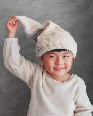 冬のお風呂上がりの救世主！　湯冷め知らずの「バスポンチョ」と「タオルキャップ」