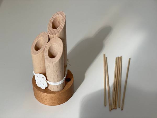 お正月飾りは、タペストリーと小さな門松で暮らしを身軽に、丁寧に。[PR]