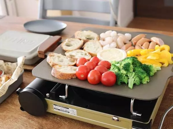 材料を切って並べるだけ!マルチグリドルで叶う「超簡単チーズフォンデュ」