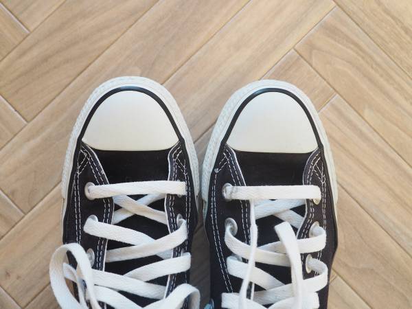 面倒な上履き洗いとサヨナラ！ 洗濯機で丸洗いできる「シューズ丸洗いネット」使用レポ