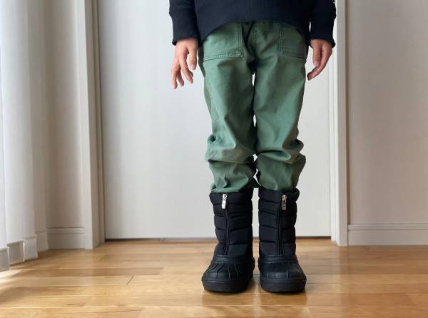 親子でぬくぬく！雪遊びもお出かけも、子どもとお揃いで履けるスノーブーツ。[PR]