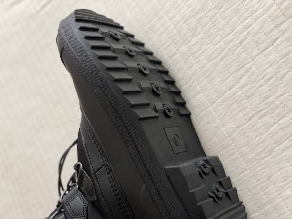 親子でぬくぬく！雪遊びもお出かけも、子どもとお揃いで履けるスノーブーツ。[PR]