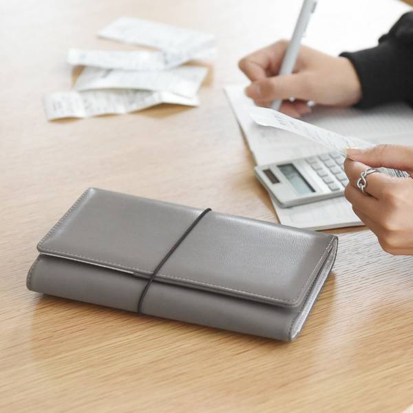 「買ってよかった！これが私の3大ポーチ」神ポーチとの出会いを綴る回[PR]