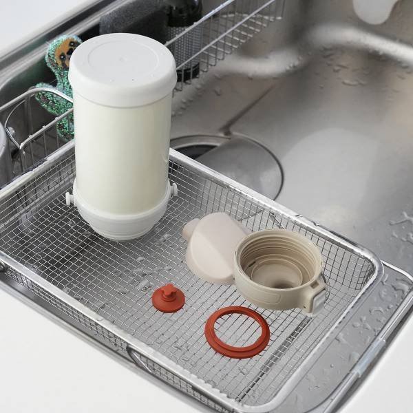 新色＆たっぷりサイズ仲間入り！ ニュアンスカラーが人気の「キッズ水筒」