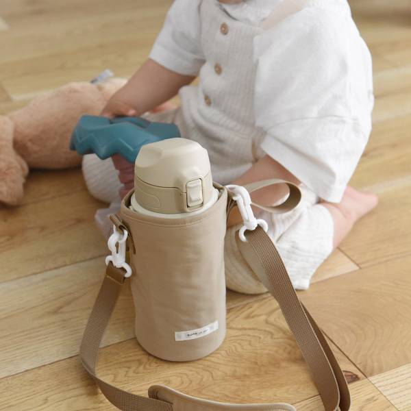 新色＆たっぷりサイズ仲間入り！ ニュアンスカラーが人気の「キッズ水筒」