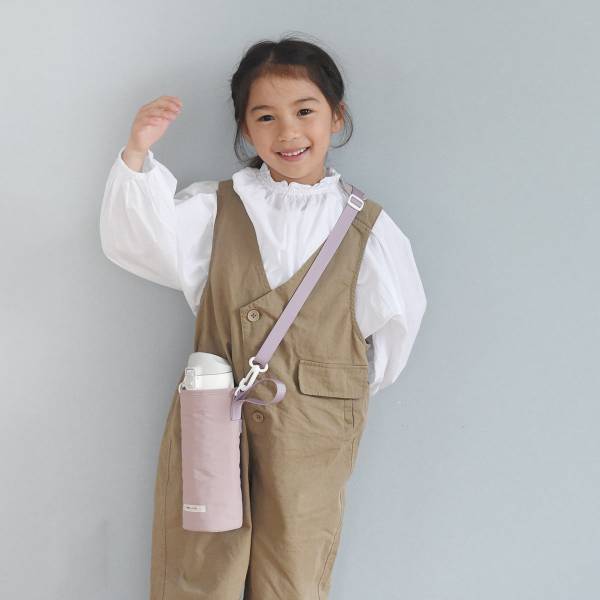 新色＆たっぷりサイズ仲間入り！ ニュアンスカラーが人気の「キッズ水筒」