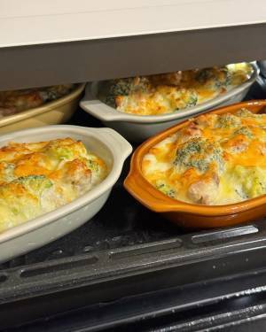 オーブン料理のハードルをぐーんと下げて、冬ごはんの幸福度はぐぐぐーんとアップ！ボンモマン耐熱皿のある暮らし【インスタグラマーさんのもの選び】[PR]