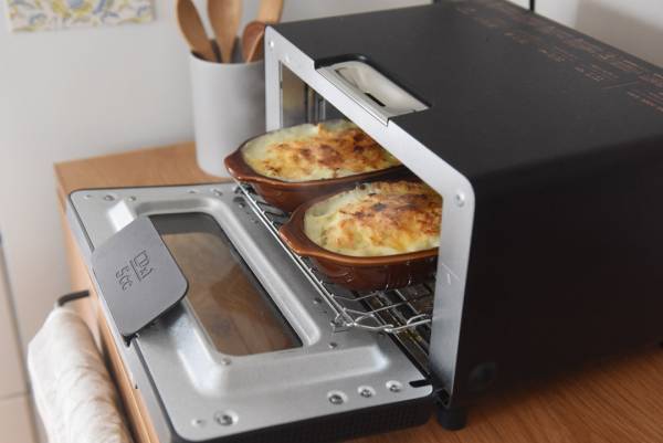 オーブン料理のハードルをぐーんと下げて、冬ごはんの幸福度はぐぐぐーんとアップ！ボンモマン耐熱皿のある暮らし【インスタグラマーさんのもの選び】[PR]
