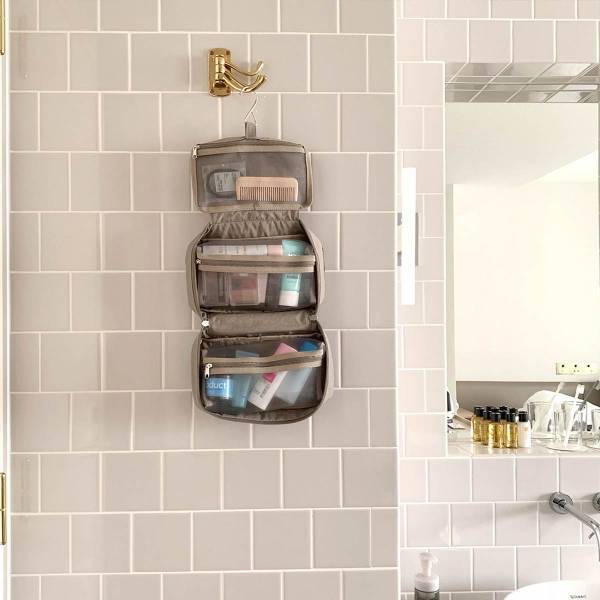 旅行＆帰省もいつもと同じケアをしたい派さんに！「吊り下げポーチ」活用術ご紹介[PR]