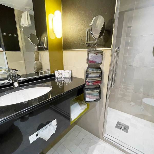 旅行＆帰省もいつもと同じケアをしたい派さんに！「吊り下げポーチ」活用術ご紹介[PR]